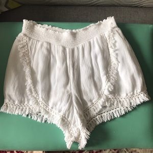 Volcom white flowy shorts